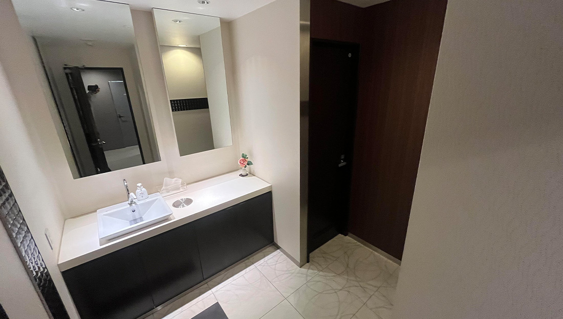 SWING 24/7 中川店 内観写真